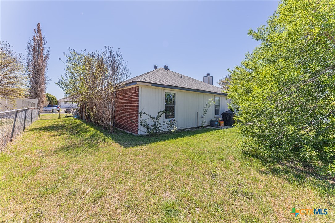 4307 Frontier Trail Killeen, TX 76542 - Photo 30 of 31