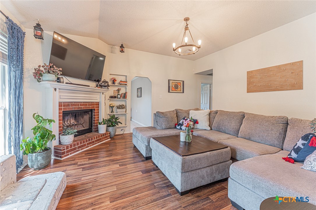 4307 Frontier Trail Killeen, TX 76542 - Photo 6 of 31