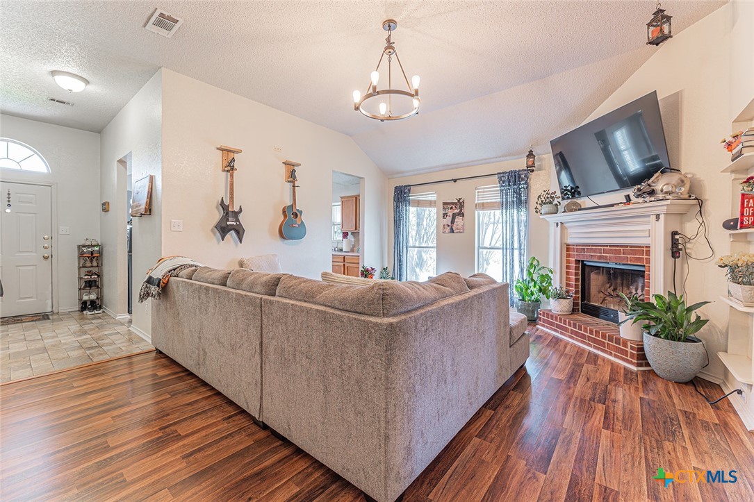 4307 Frontier Trail Killeen, TX 76542 - Photo 9 of 31