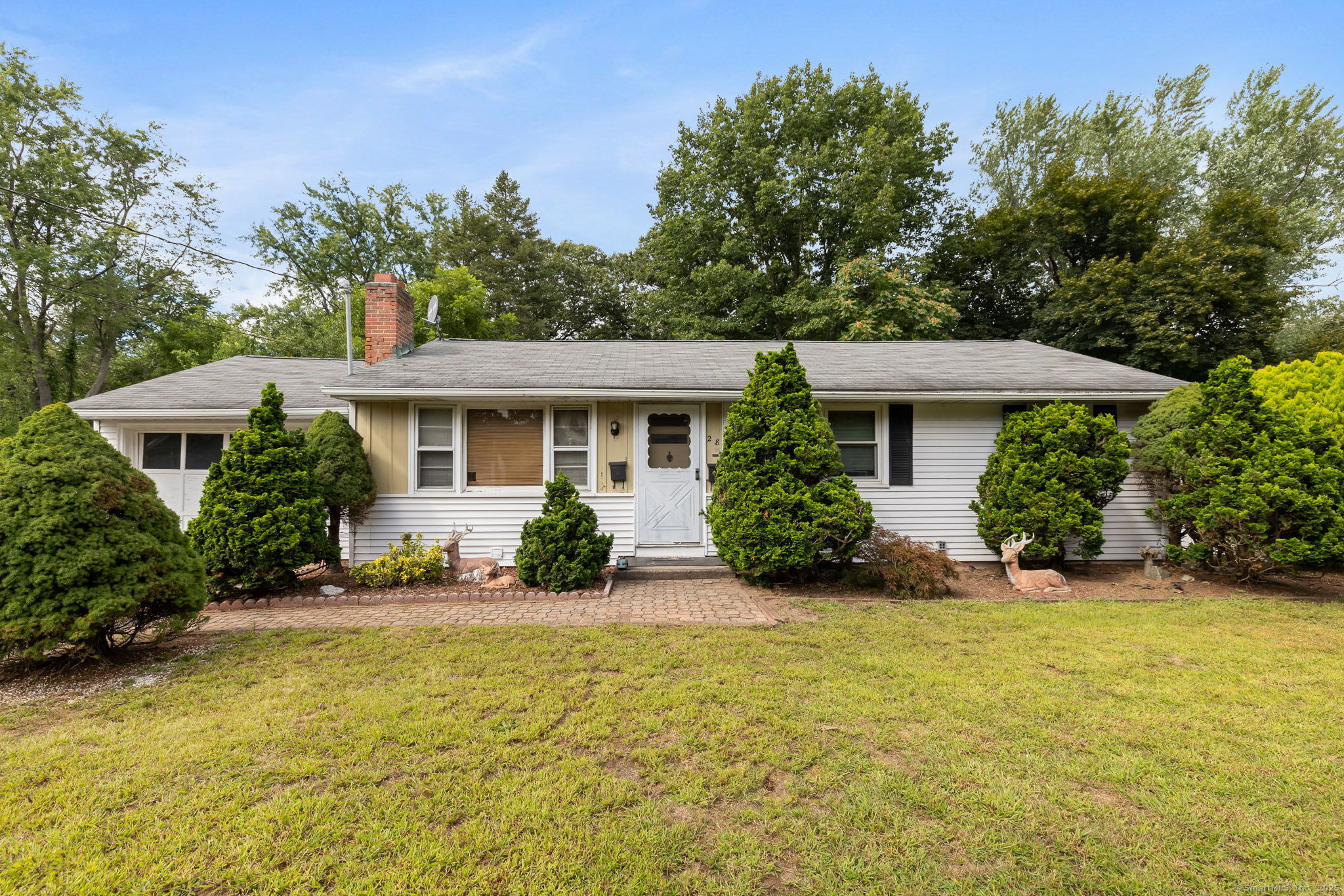28 Garry Road Windsor Locks, CT 06096 - Photo 1 of 1 Gallery Image 1