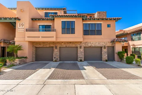 $430,000 | 20660 North 40th Street, Unit 2120, Phoenix, AZ 85050