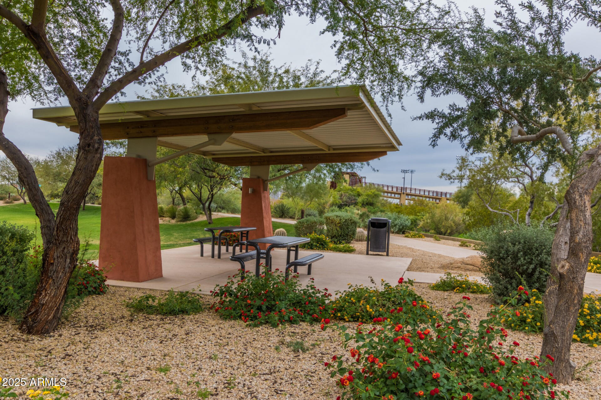 20660 North 40th Street, Unit 2120 Phoenix, AZ 85050 - Photo 39 of 39 a view of outdoor space yard and patio