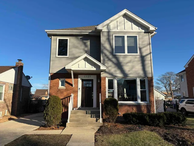 $699,000 | 1127 Morgan Avenue, La Grange Park, IL 60526