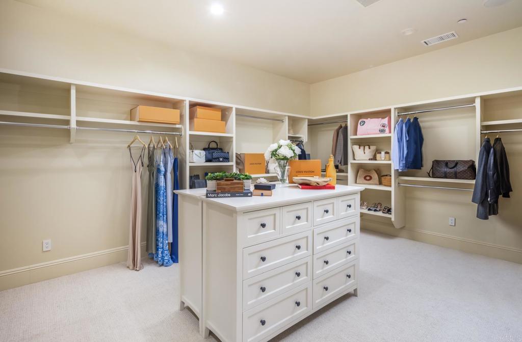 4843 La Jacaranda Rancho Santa Fe, CA 92067 - Photo 25 of 61 Primary walk-in closet