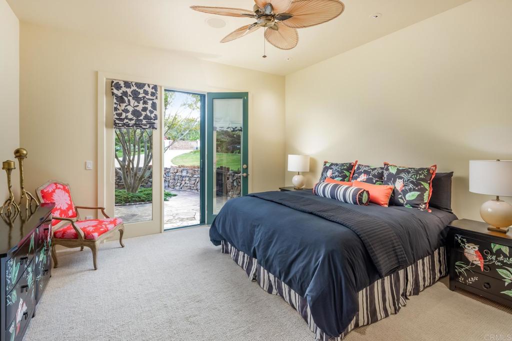 4843 La Jacaranda Rancho Santa Fe, CA 92067 - Photo 30 of 61 En suite bedroom