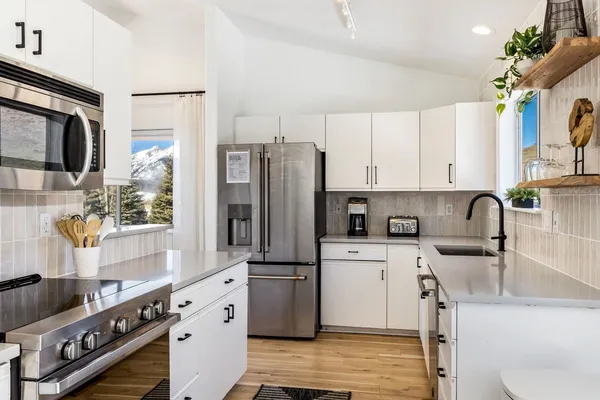 $1,650,000 | 31 Corinthian Circle, Dillon, CO 80435