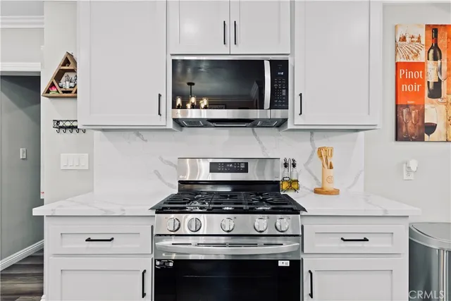 $765,000 | 1422 South Exmoor Avenue, Compton, CA 90220