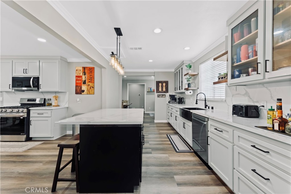 1422 South Exmoor Avenue Compton, CA 90220 - Photo 12 of 28