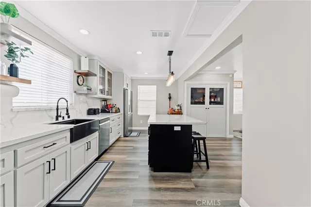 $765,000 | 1422 South Exmoor Avenue, Compton, CA 90220