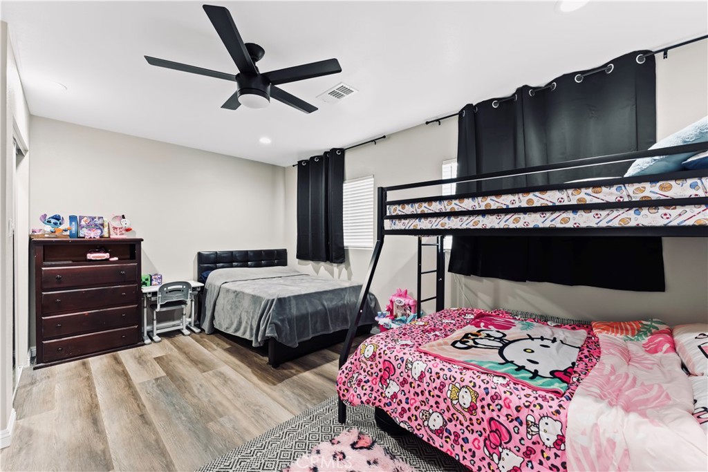 1422 South Exmoor Avenue Compton, CA 90220 - Photo 20 of 28