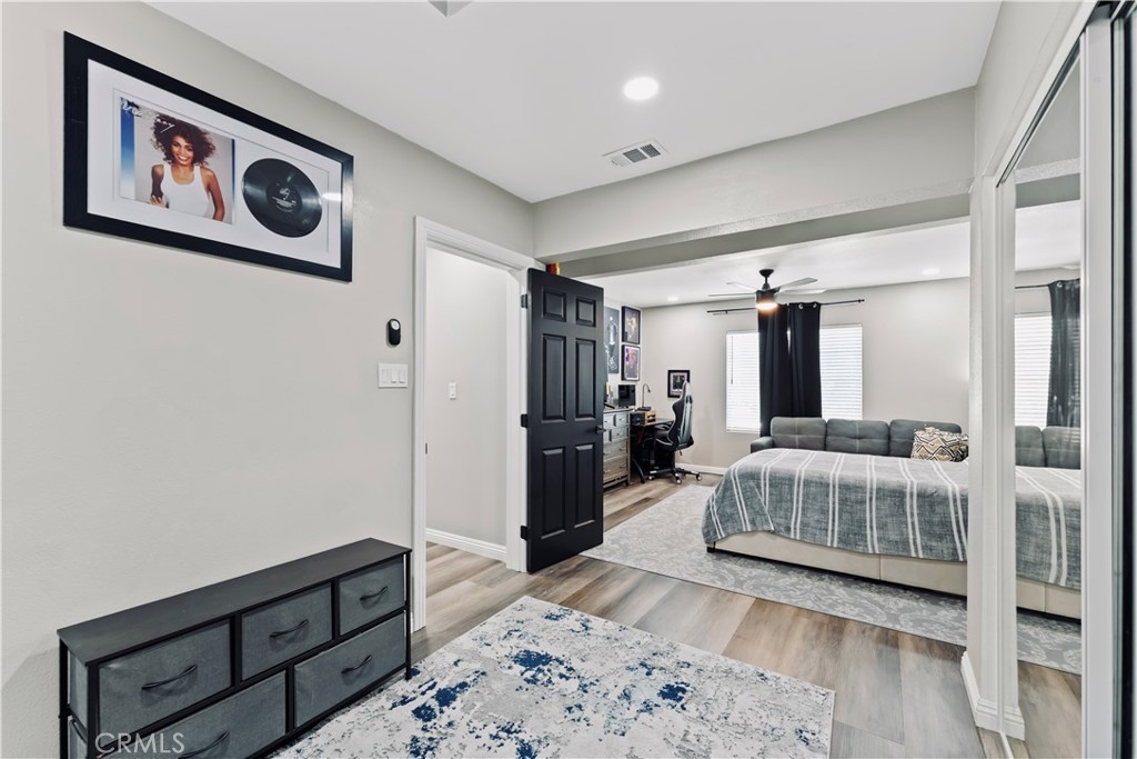 1422 South Exmoor Avenue Compton, CA 90220 - Photo 25 of 28