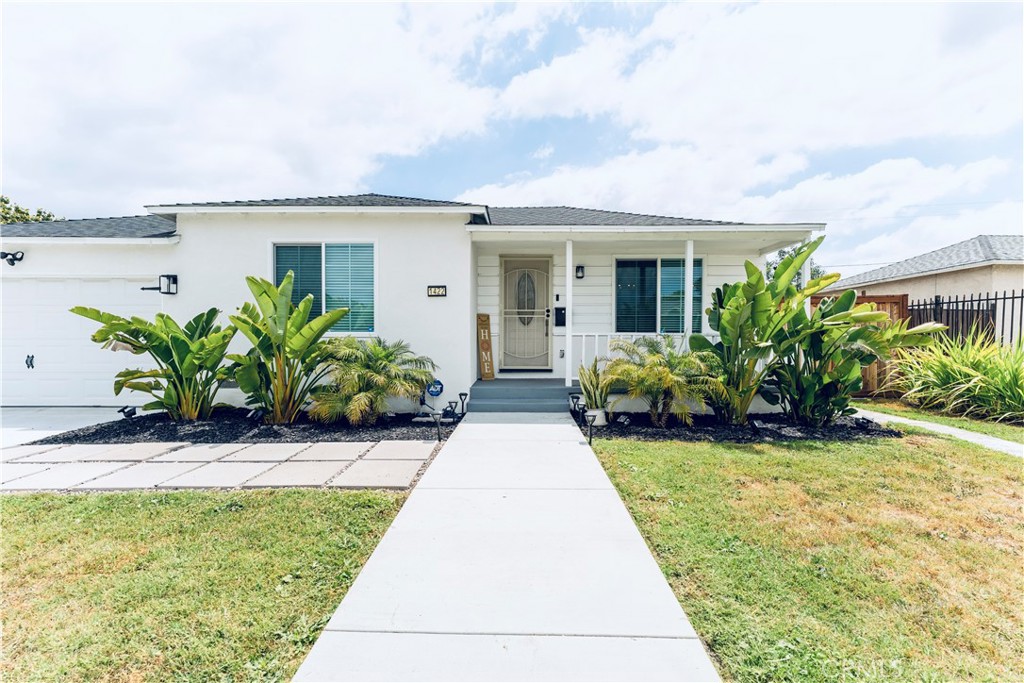 1422 South Exmoor Avenue Compton, CA 90220 - Photo 4 of 28