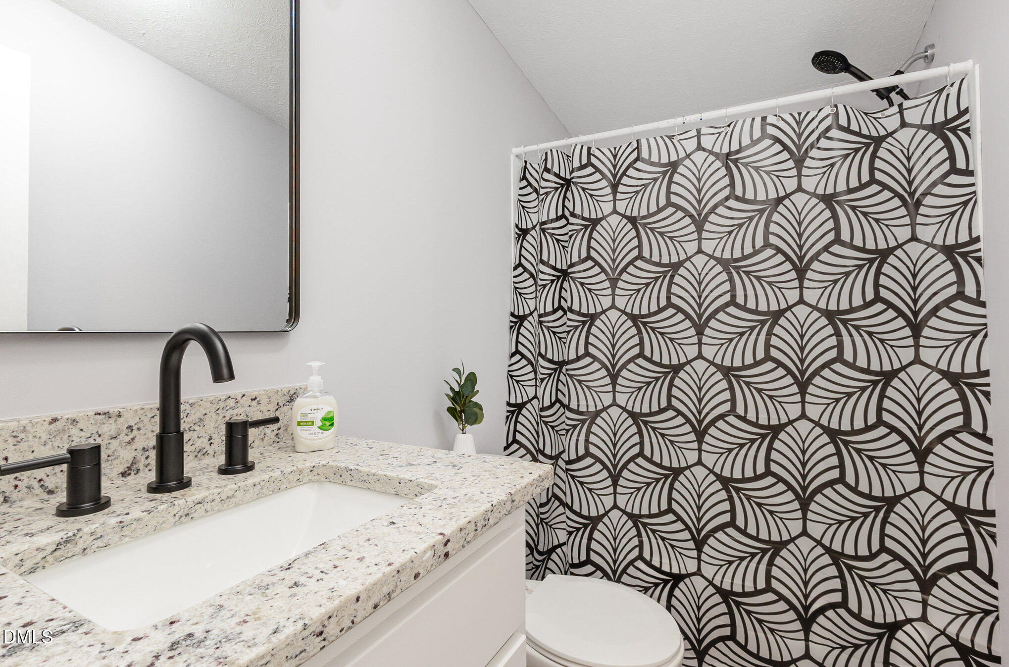 6197 Princeton Kenly Road Princeton, NC 27569 - Photo 27 of 31 030_kv0a0005-edit_920