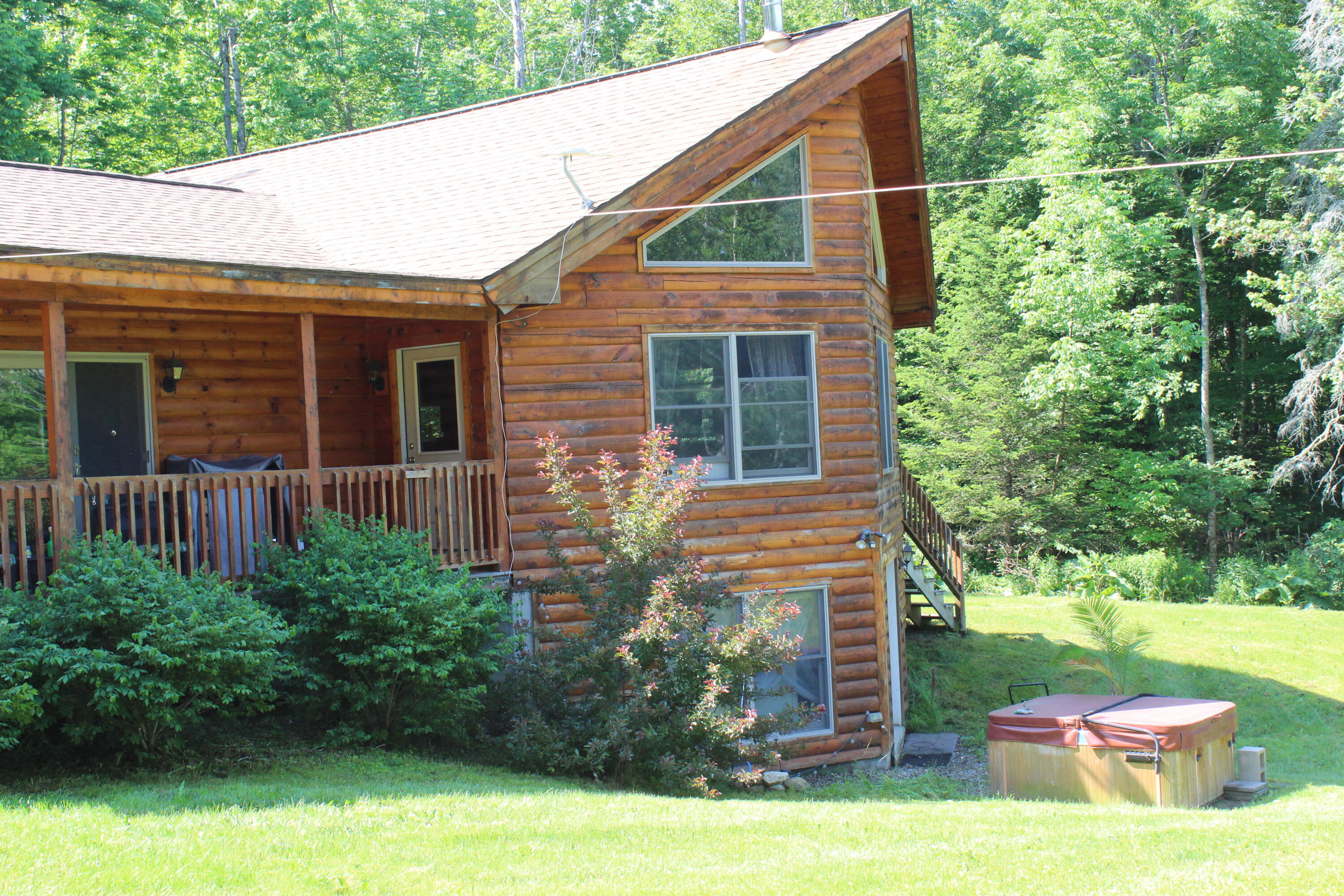24 Monroe Road Searsport, ME 04974 - Photo 3 of 29 IMG_1022