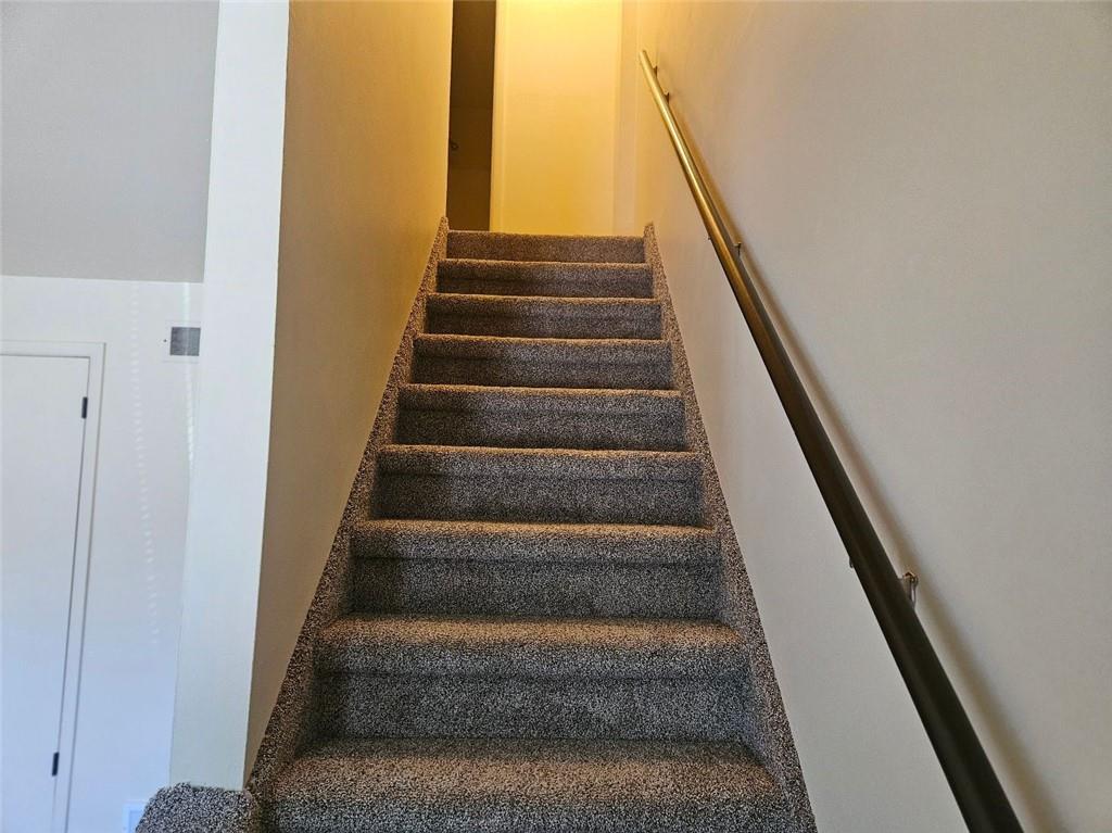 909 Chapel Road, Unit 8 Monaca, PA 15061 - Photo 5 of 10