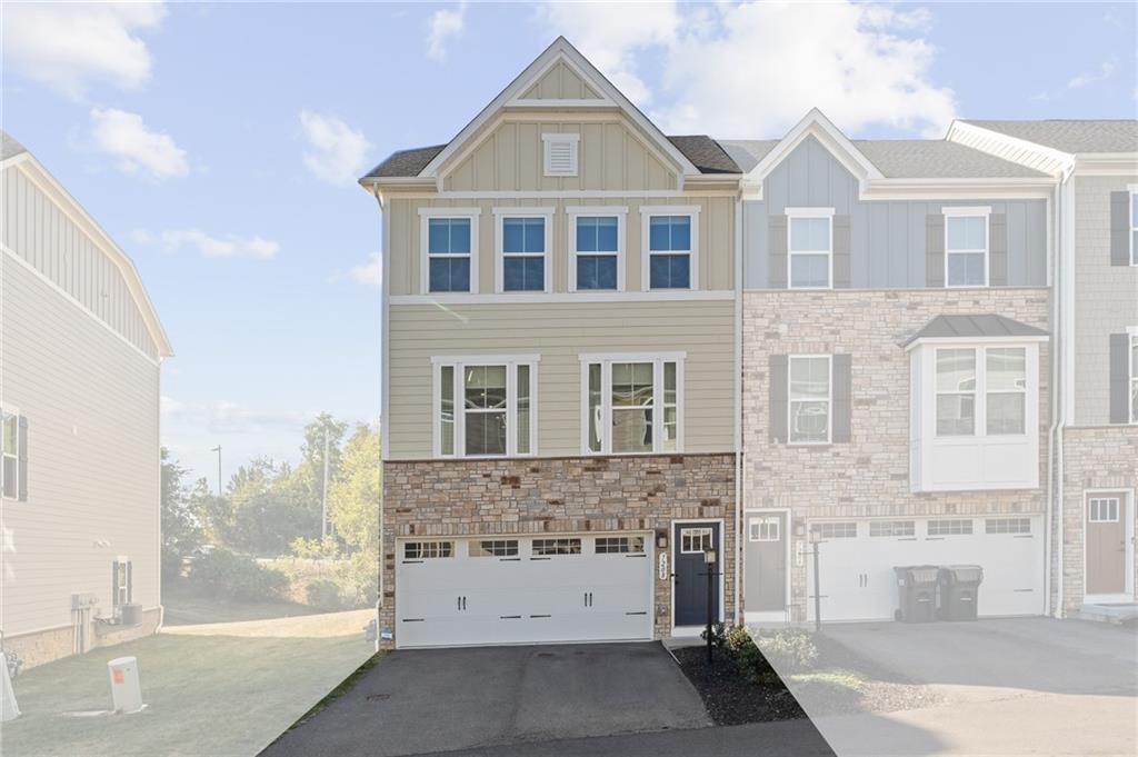 7208 Chestnut Way Gibsonia, PA 15044 - Photo 2 of 50