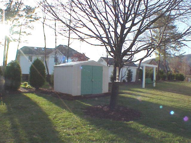 5030 Huntridge Road Roanoke, VA 24012 - Photo 4 of 26 Storage Shed
