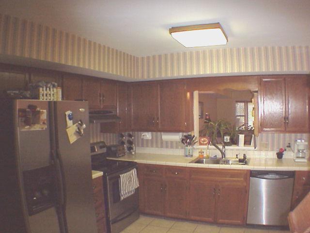 5030 Huntridge Road Roanoke, VA 24012 - Photo 9 of 26 Kitchen - DW - Sink