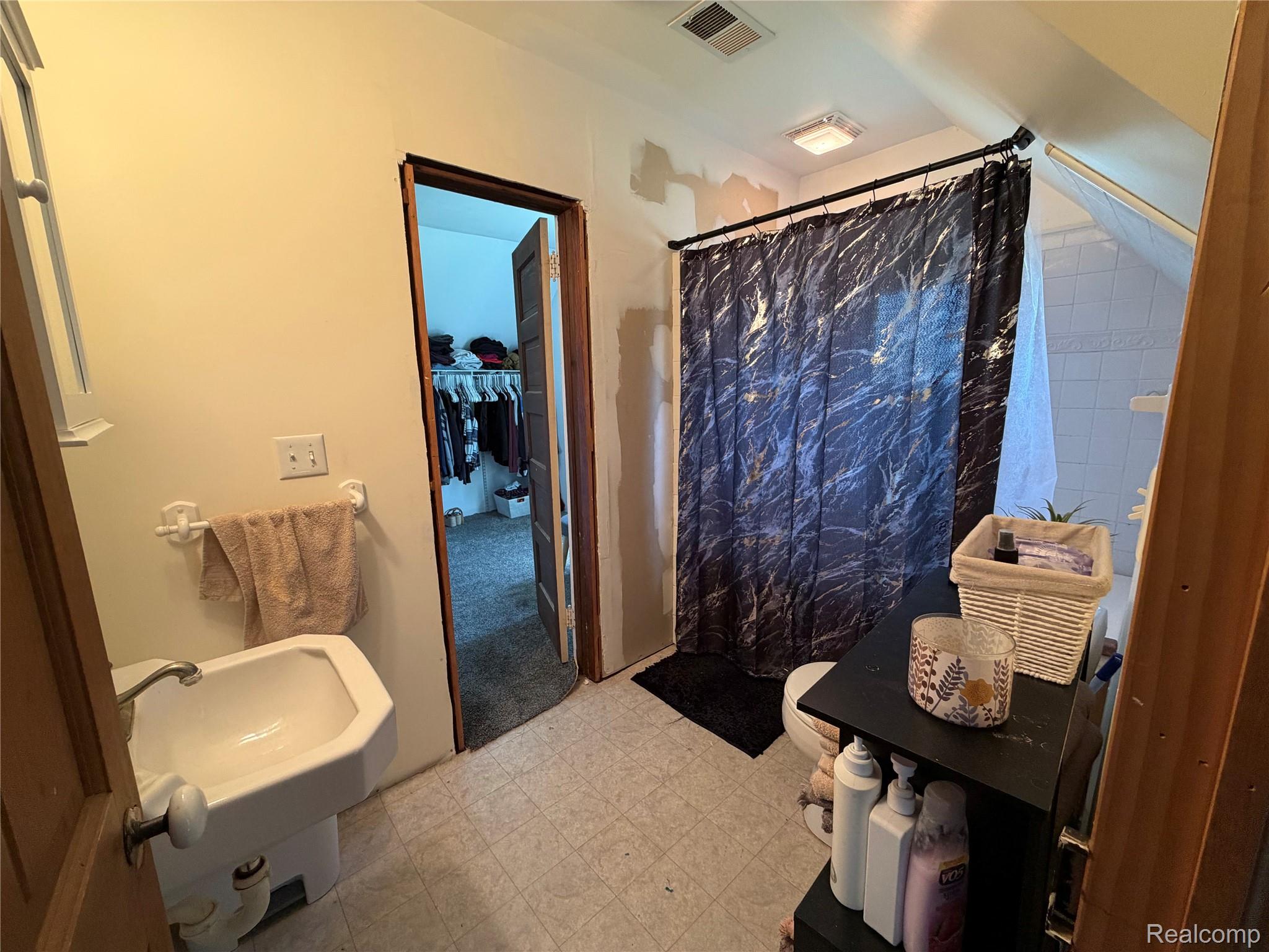 208 East Mill Street Capac, MI 48014 - Photo 22 of 26