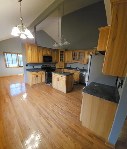 $450,000 | 1983 Highway 2, Florence, WI 54121