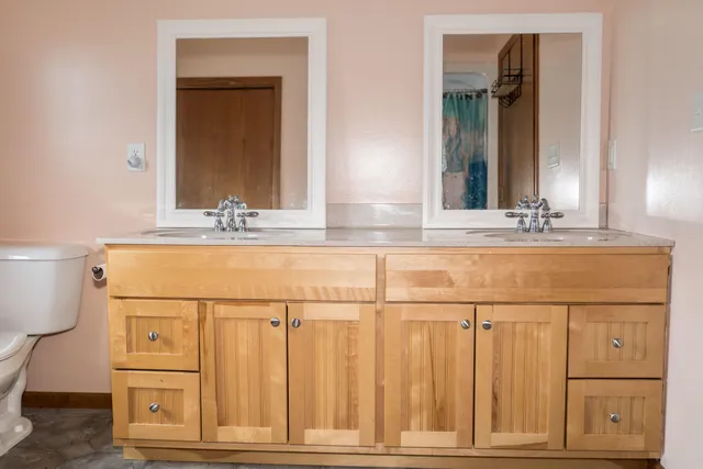 $450,000 | 1983 Highway 2, Florence, WI 54121