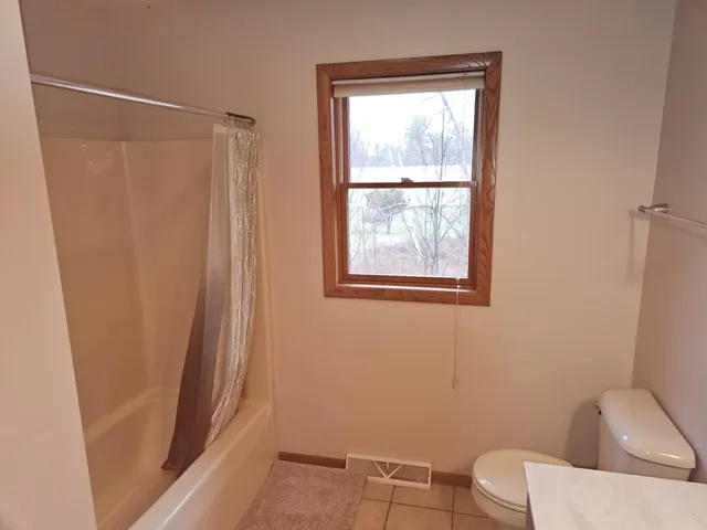 $450,000 | 1983 Highway 2, Florence, WI 54121