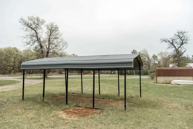 $450,000 | 1983 Highway 2, Florence, WI 54121