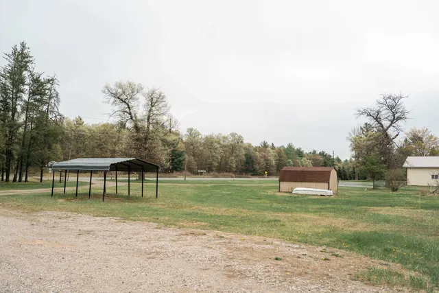 $450,000 | 1983 Highway 2, Florence, WI 54121