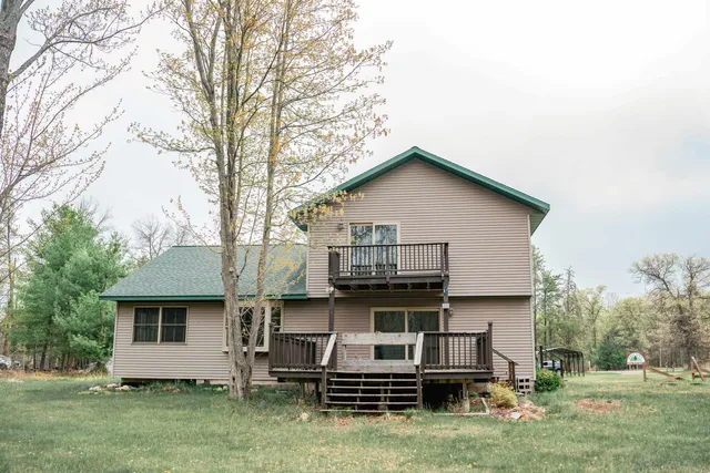 $450,000 | 1983 Highway 2, Florence, WI 54121