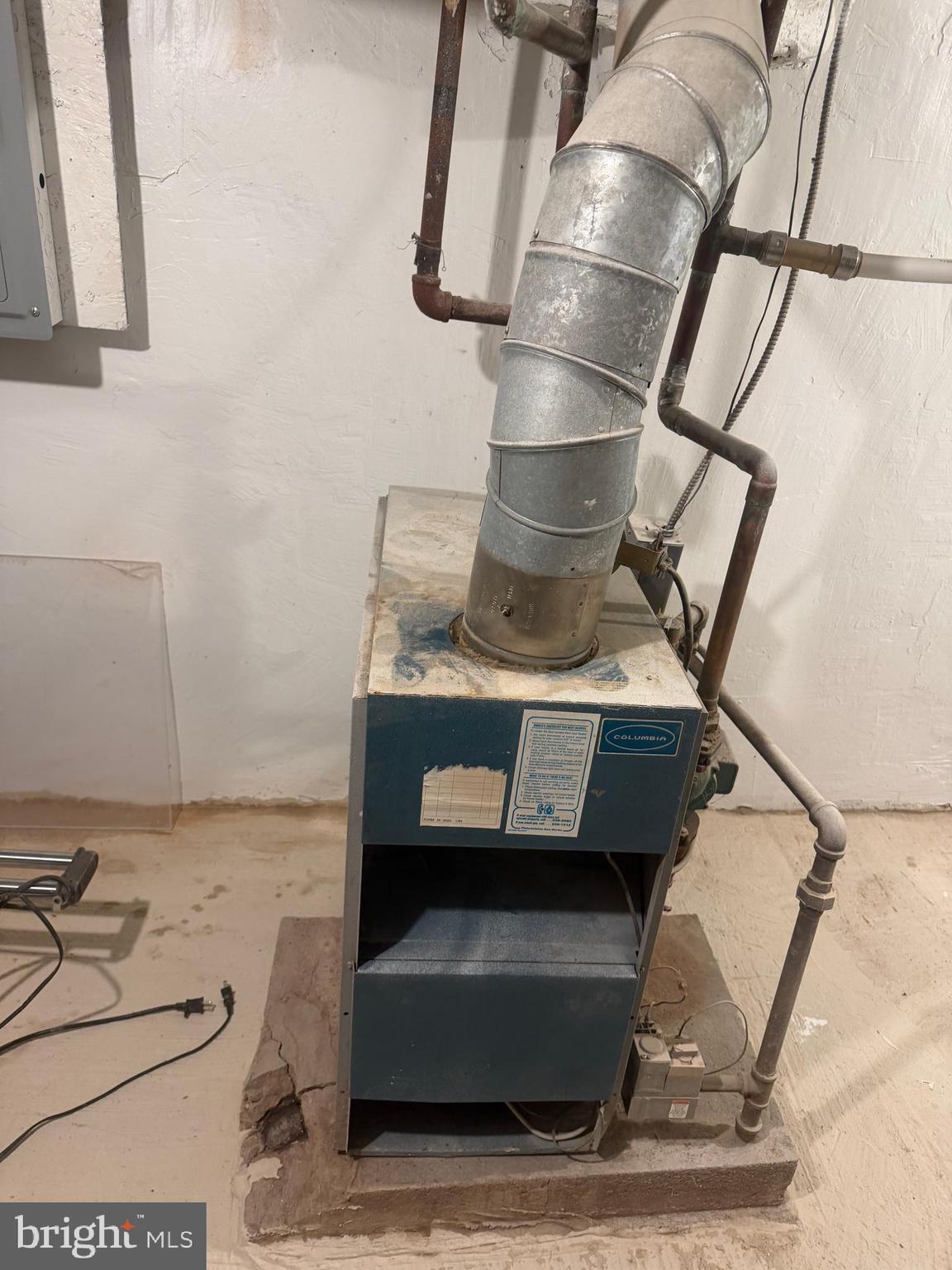 1940 South 57th Street Philadelphia, PA 19143 - Photo 26 of 26 a view of entryway