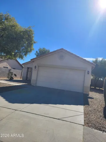 $1,750 | 15733 West Watson Lane, Surprise, AZ 85379