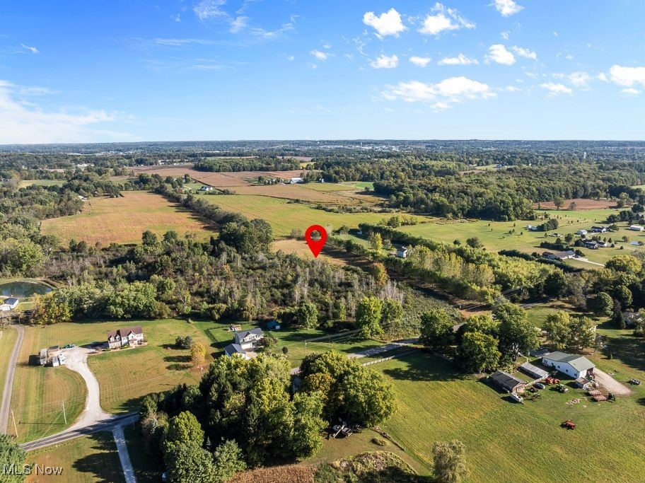 5913 Stuckey Road Creston, OH 44217 - Photo 4 of 20