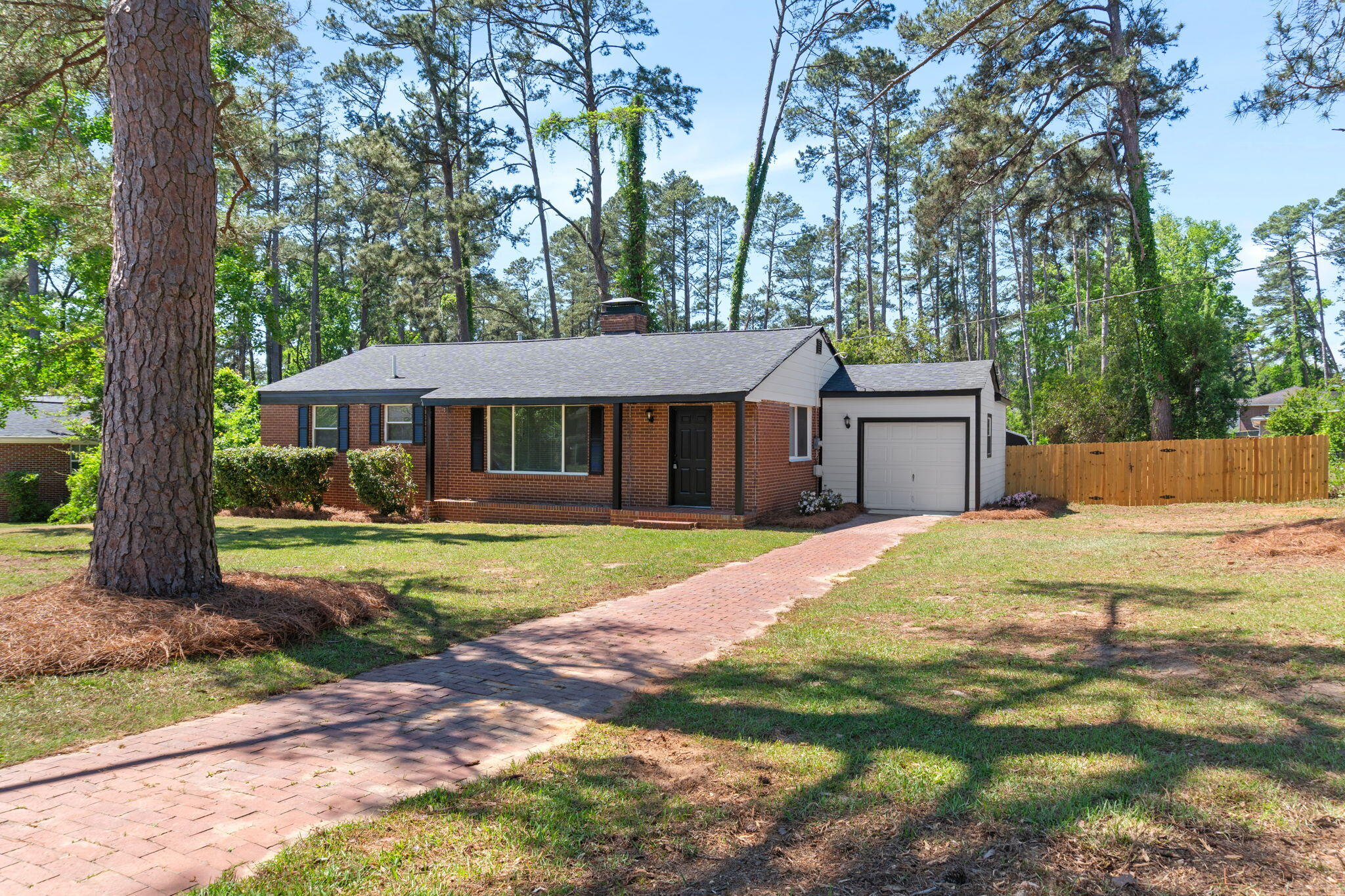 237 East Vineland Road Augusta, GA 30904 - Photo 2 of 43 2-web-or-mls-DSC09260