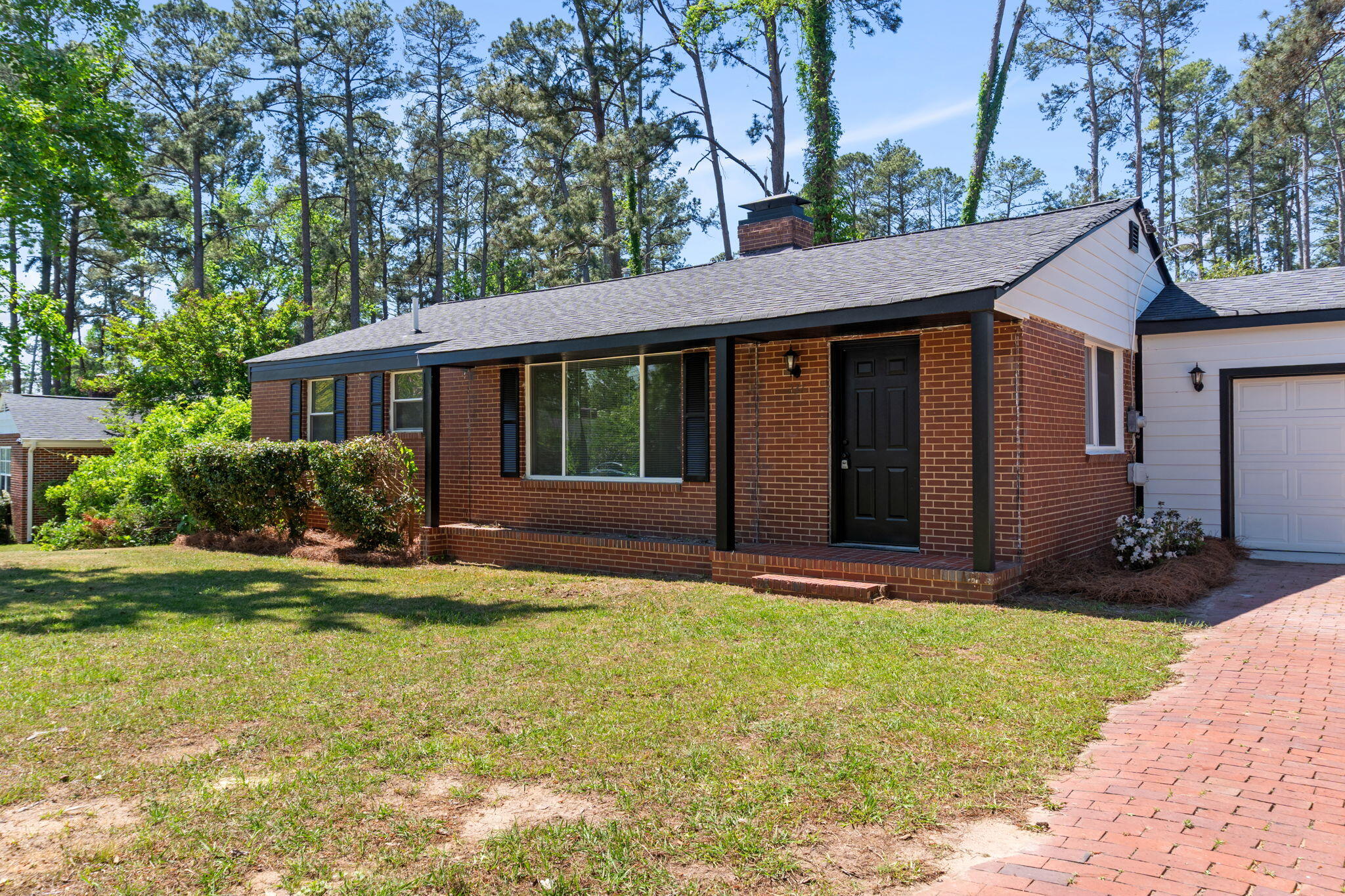 237 East Vineland Road Augusta, GA 30904 - Photo 3 of 43 3-web-or-mls-DSC09265