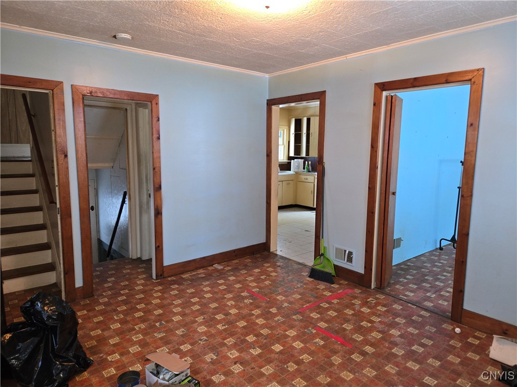 9226 Red Hill Road New Hartford, NY 13413 - Photo 3 of 17 Dining Room