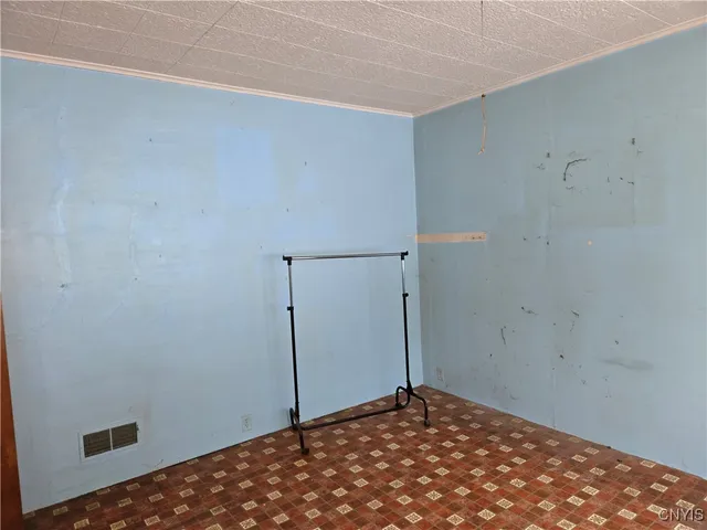 $89,000 | 9226 Red Hill Road, New Hartford, NY 13413