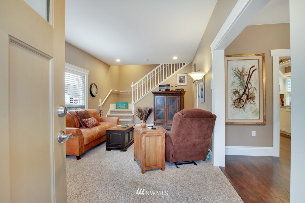 151 Southwest Alfred Street Chehalis, WA 98532 - Photo 4 of 25 Gallery Image 4