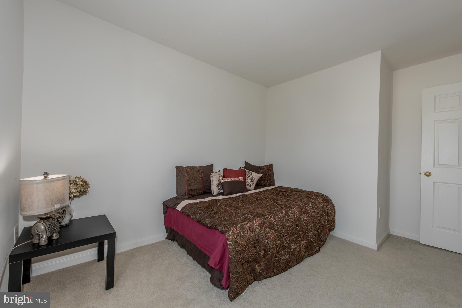 7601 Fairbrook Road Baltimore, MD 21244 - Photo 21 of 29 Bedroom