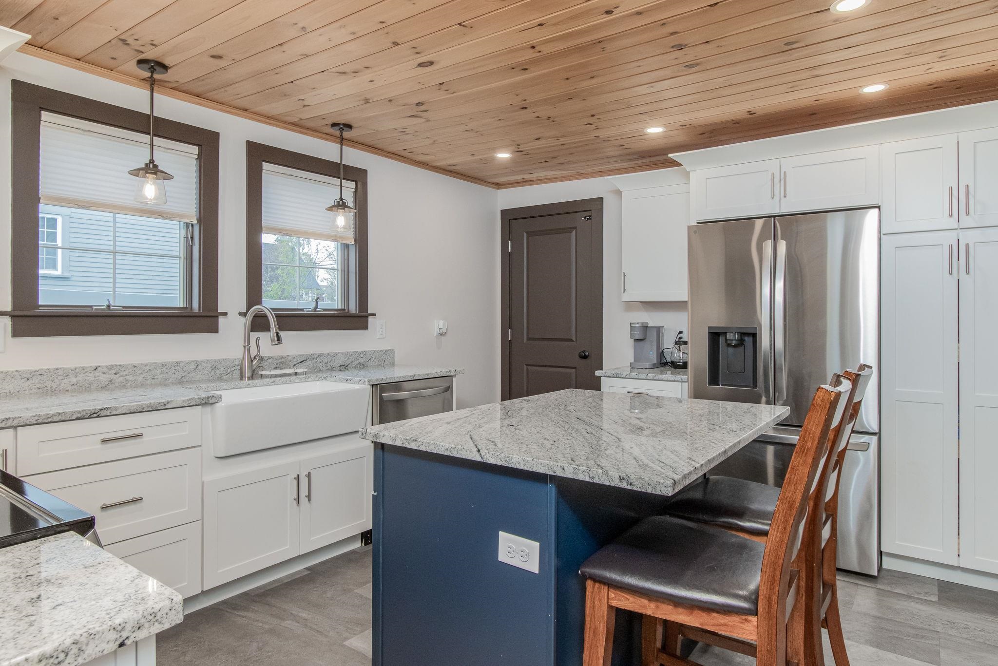 135 Main Street Meredith, NH 03253 - Photo 25 of 56