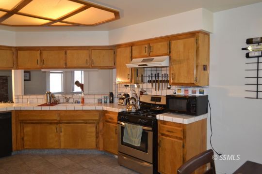 824 Janelle Court Ridgecrest, CA 93555 - Photo 8 of 28 Gallery Image 8