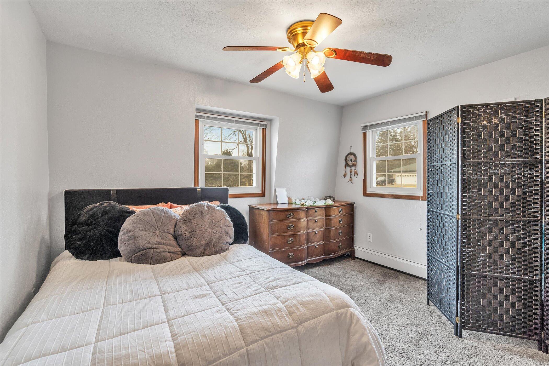 5829 Draper Road Jackson, MI 49201 - Photo 28 of 52 29-5829-S-Draper-WindowStill-Real-Estate