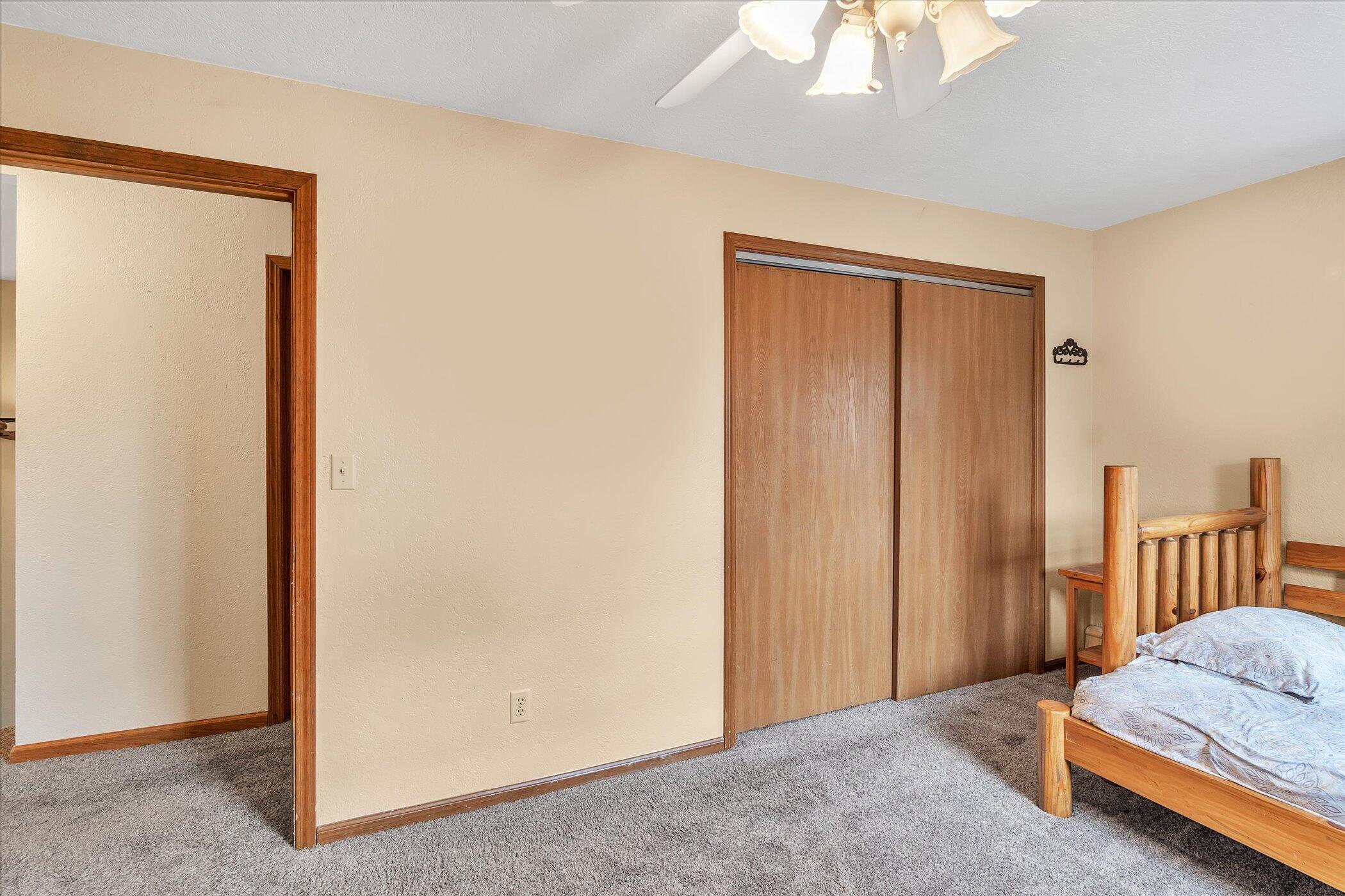 5829 Draper Road Jackson, MI 49201 - Photo 31 of 52 32-5829-S-Draper-WindowStill-Real-Estate