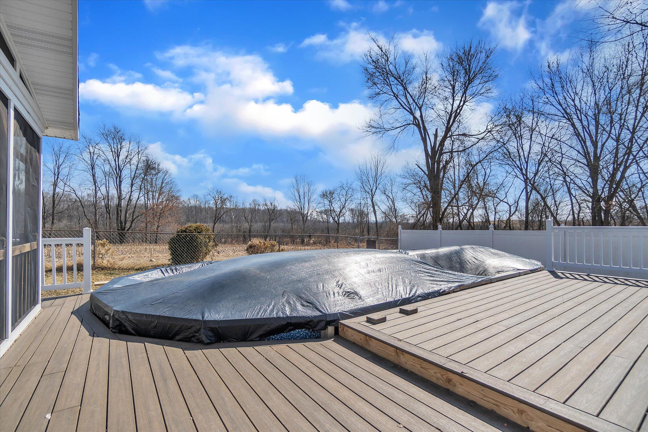 5829 Draper Road Jackson, MI 49201 - Photo 42 of 52 43-5829-S-Draper-WindowStill-Real-Estate