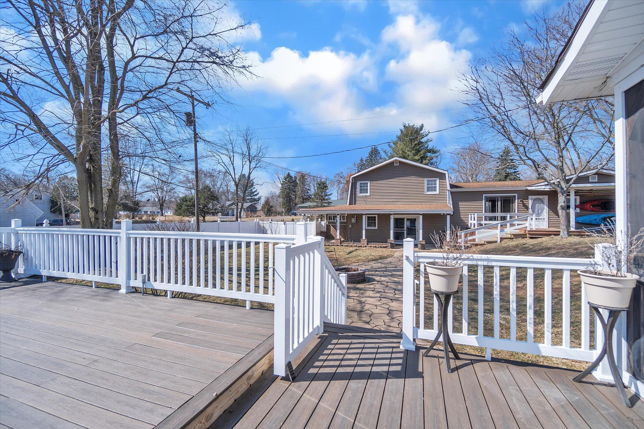 5829 Draper Road Jackson, MI 49201 - Photo 44 of 52 45-5829-S-Draper-WindowStill-Real-Estate