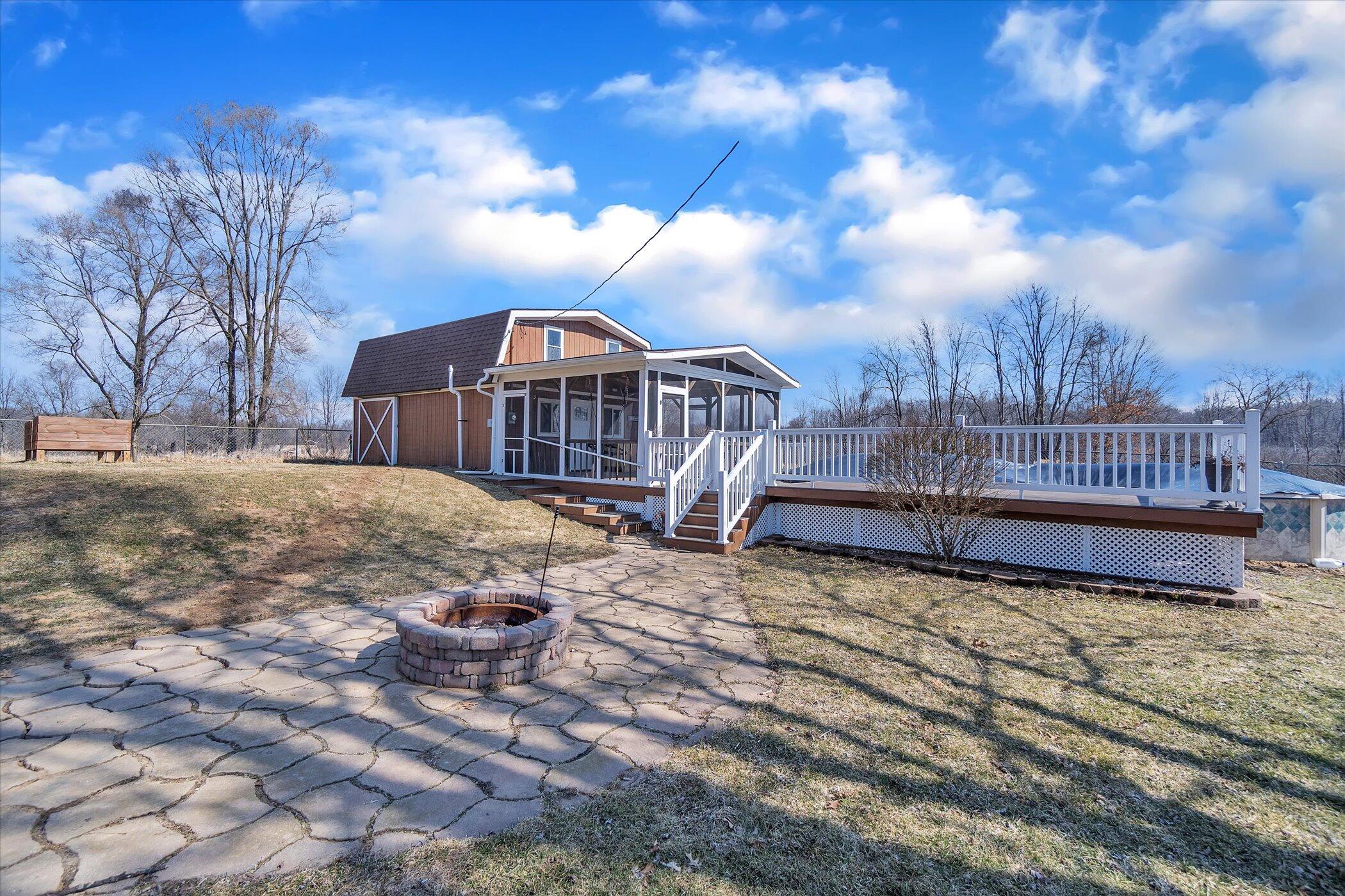 5829 Draper Road Jackson, MI 49201 - Photo 47 of 52 48-5829-S-Draper-WindowStill-Real-Estate