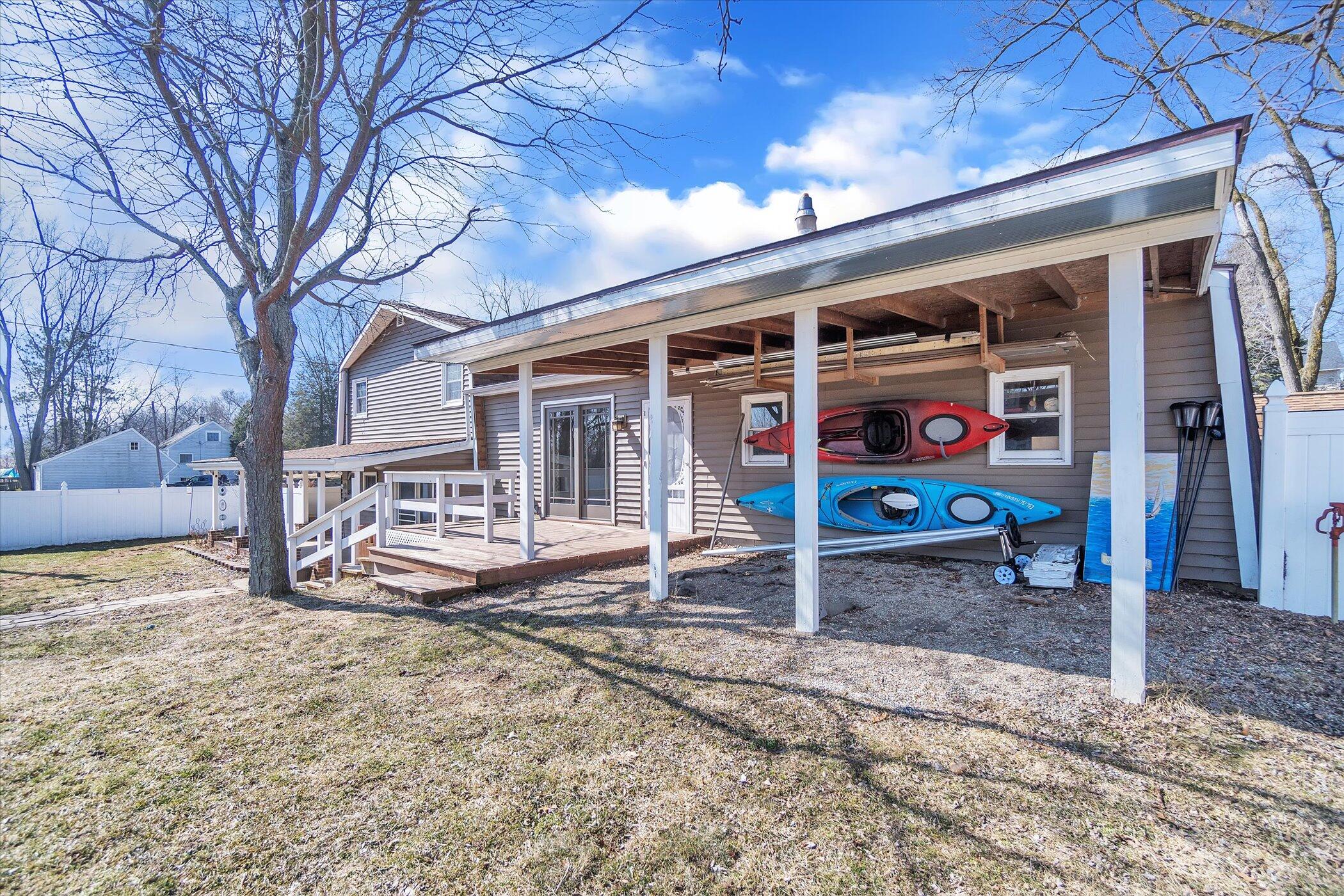 5829 Draper Road Jackson, MI 49201 - Photo 52 of 52 52-5829-S-Draper-WindowStill-Real-Estate