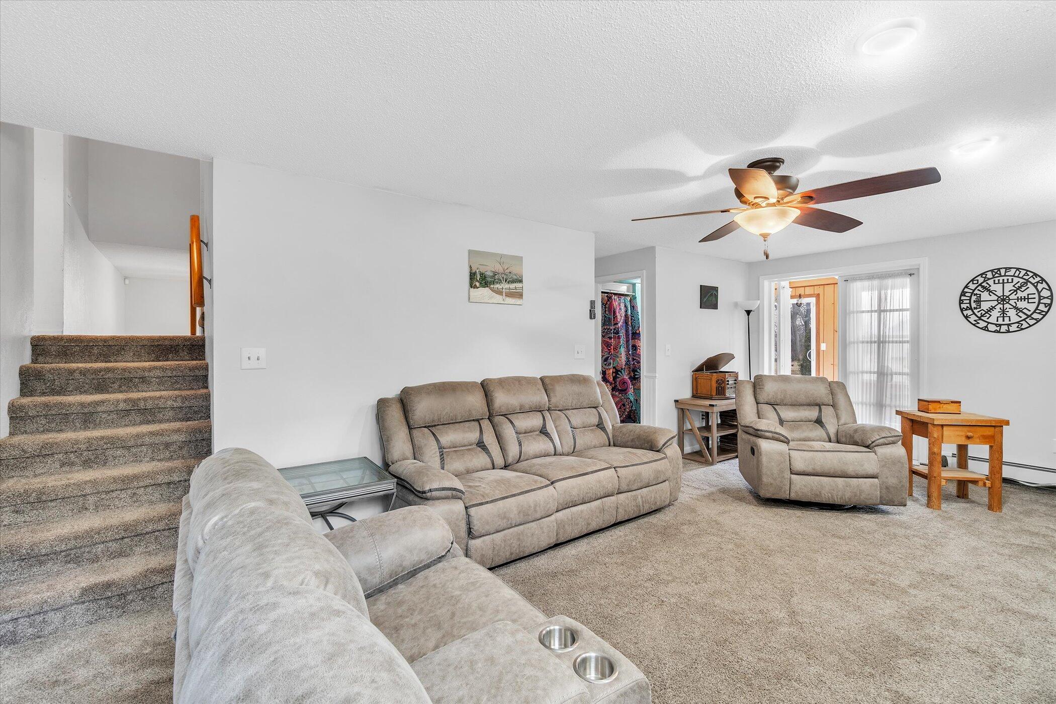 5829 Draper Road Jackson, MI 49201 - Photo 7 of 52 08-5829-S-Draper-WindowStill-Real-Estate