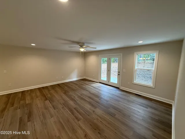 $2,000 | 106 Barberry Court, Seven Lakes, NC 27376