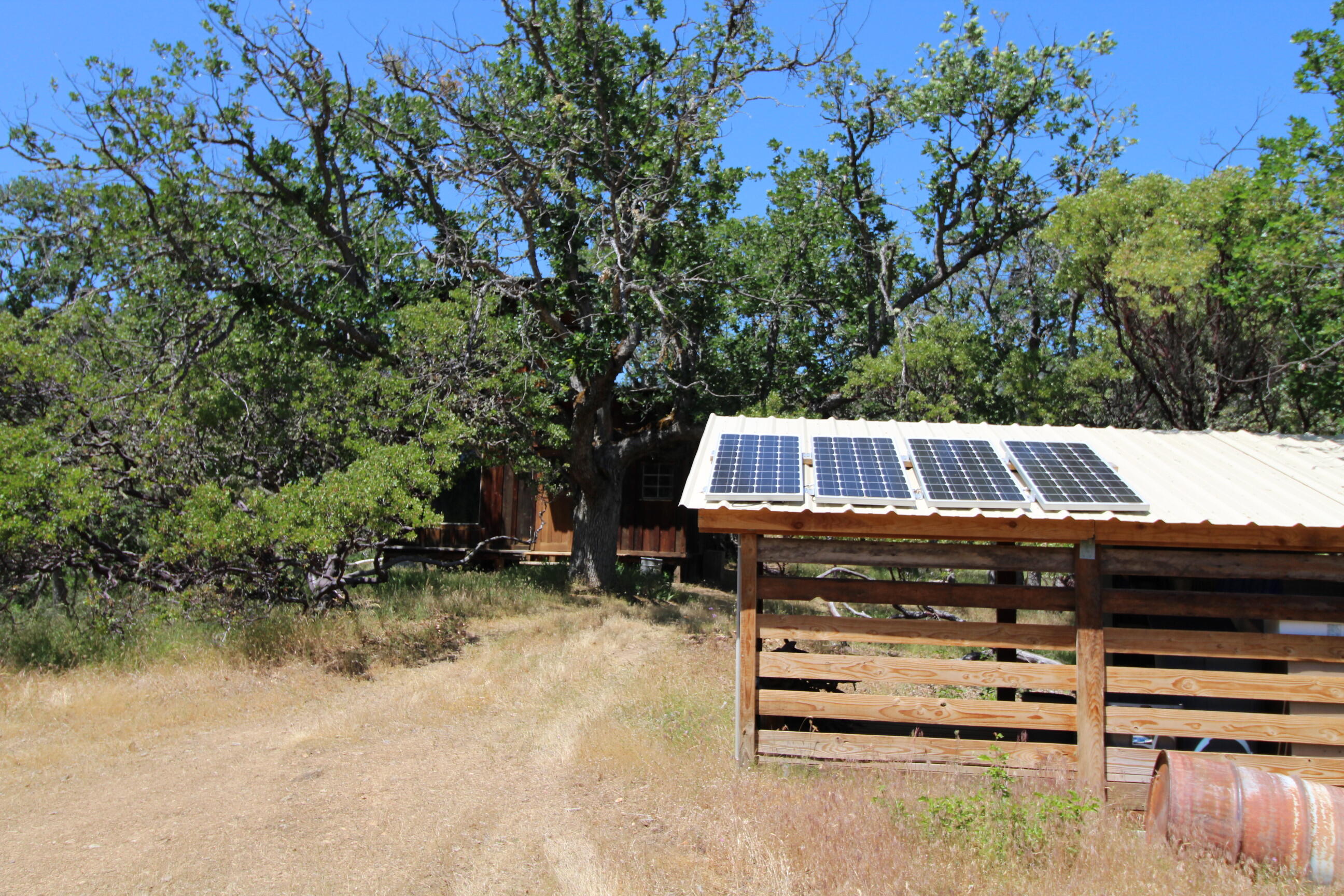 10000 Little Applegate Road Jacksonville, OR 97530 - Photo 122 of 141 10000 ridge top solar 1