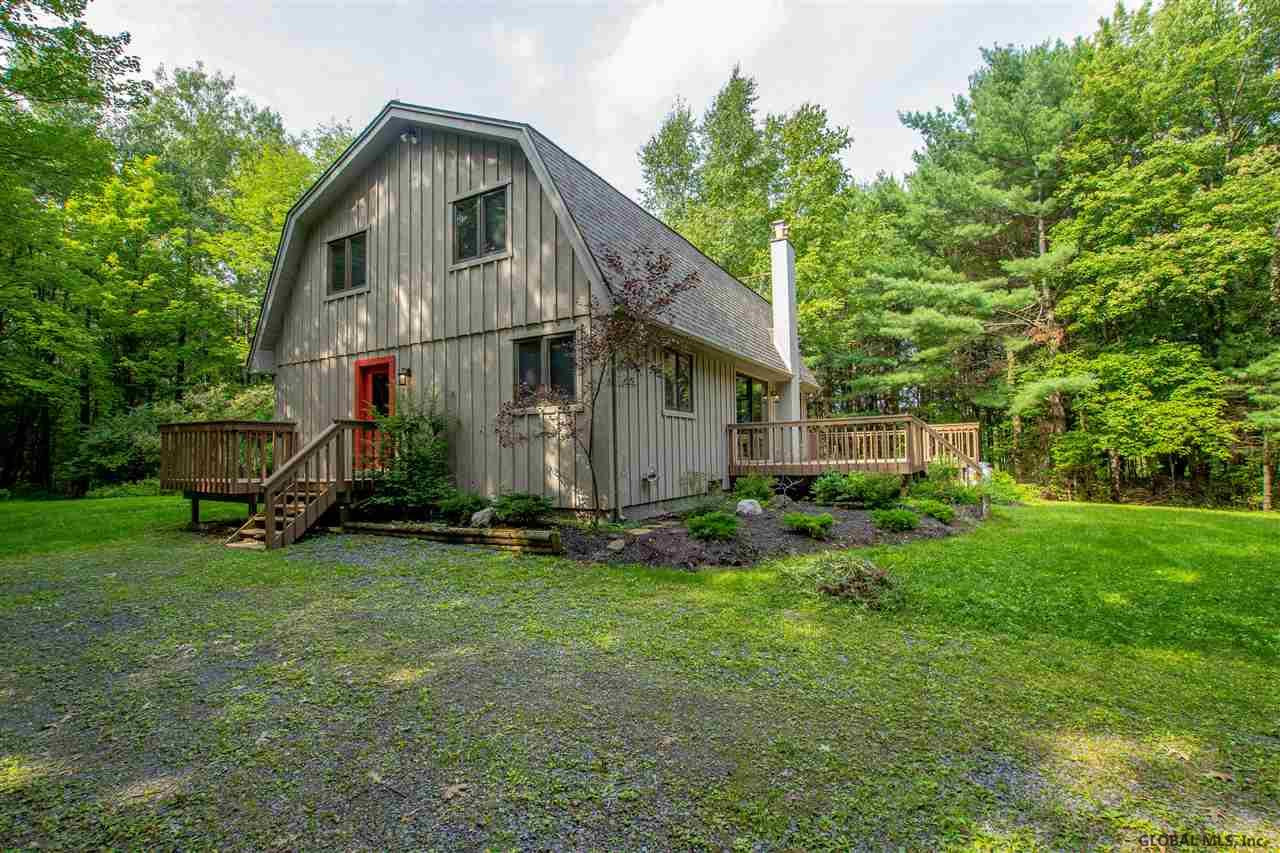 2711 Waters Road Amsterdam, NY 12010 - Photo 1 of 54 Photo 1
